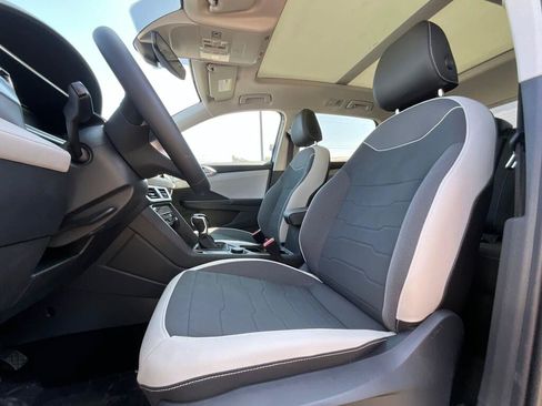 New 2026 Volkswagen Taos SE AWD/4WD image 11