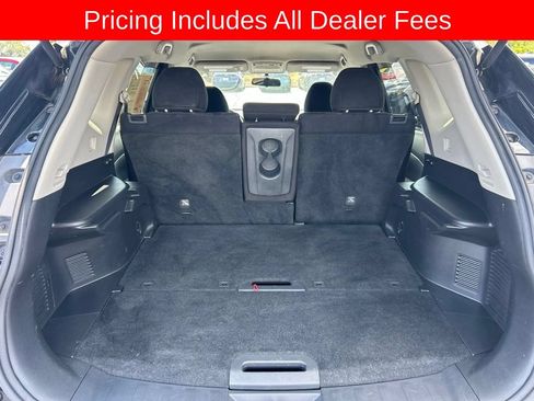 Used 2014 Nissan Rogue SV FWD image 14