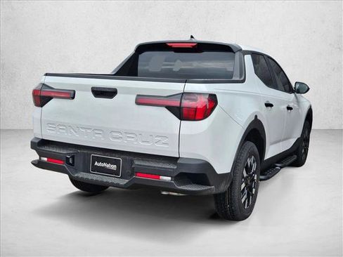 New 2026 Hyundai Santa Cruz SE image 2