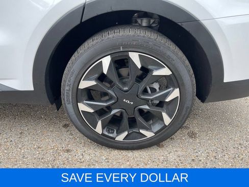 Used 2024 Kia Sorento EX w/ Panoramic Sunroof Package FWD image 29