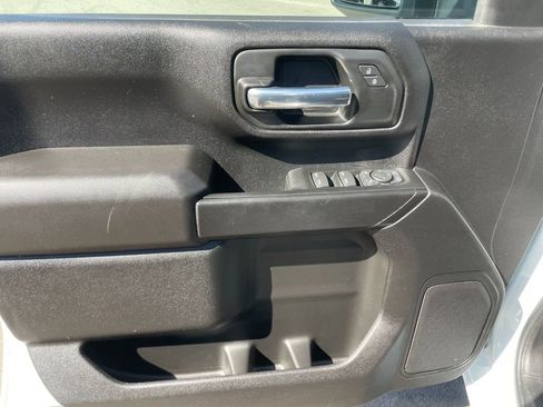 Used 2025 Chevrolet Silverado 2500 W/T w/ WT/CX Safety Package AWD/4WD image 11