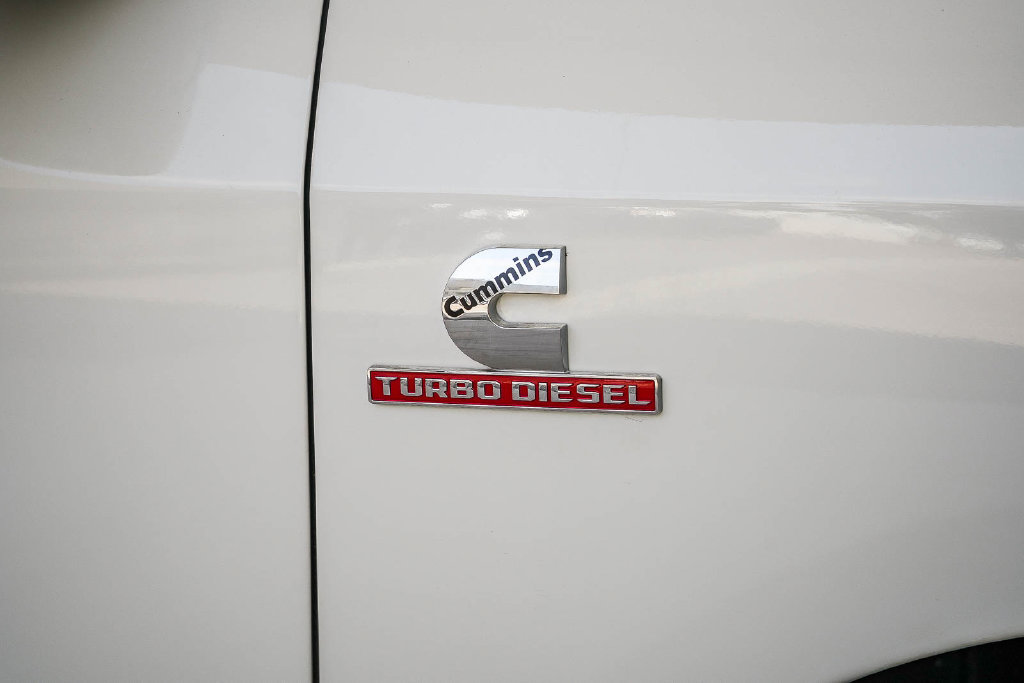 Used 2026 RAM 2500 Laramie AWD/4WD image 11