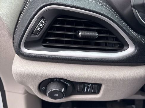 Used 2024 Chrysler Pacifica Touring-L w/ Road Tripper Package FWD image 52