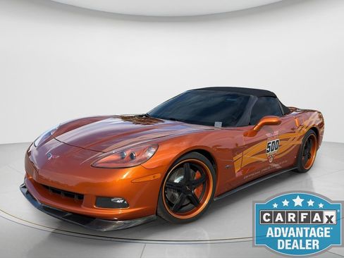 Used 2007 Chevrolet Corvette Convertible w/ Preferred Equipment Group RWD image 2
