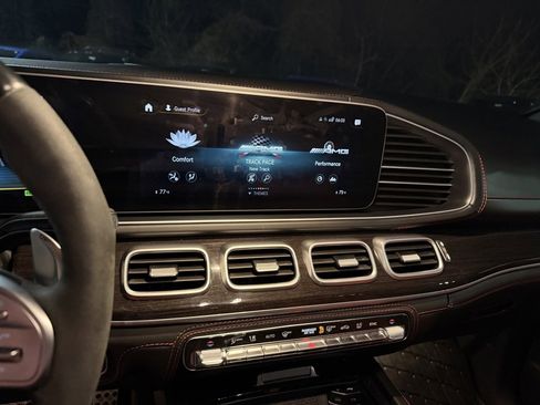 Used 2022 Mercedes-Benz GLE 63 AMG S image 30