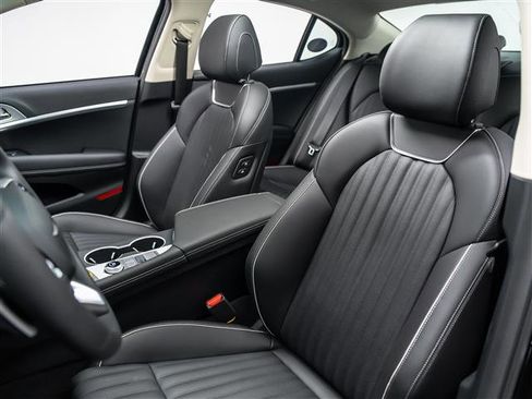 New 2026 Genesis G70 2.5T Prestige RWD image 18