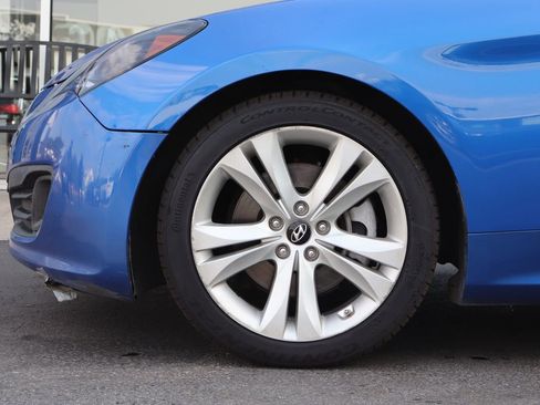 Used 2010 Hyundai Genesis 2.0T image 24