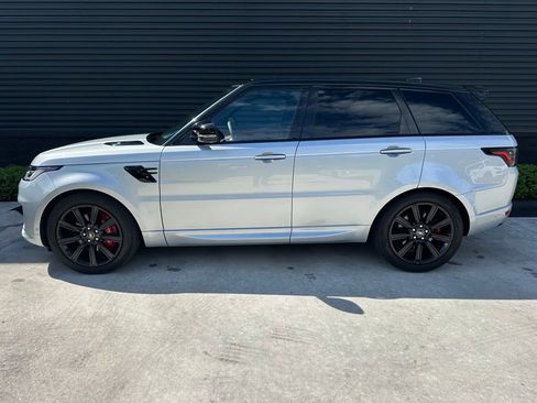Used 2022 Land Rover Range Rover Sport HST AWD/4WD image 2