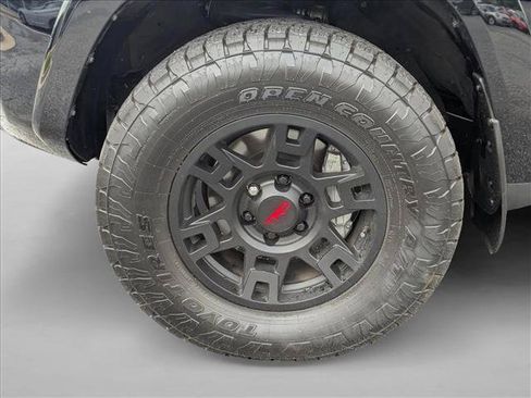 Used 2023 Toyota 4Runner TRD Off-Road Premium w/ Off Road Premium Plus Package AWD/4WD image 23