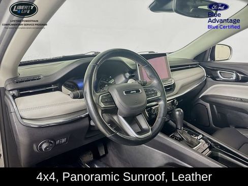 Used 2022 Jeep Compass Limited w/ Sun and Sound Group image 9