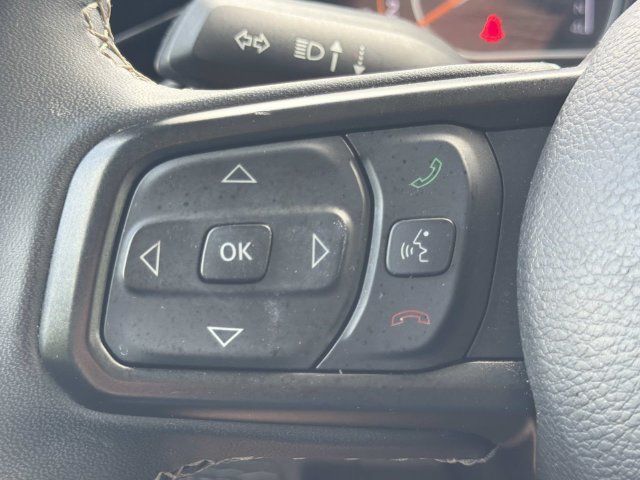 Used 2025 Jeep Wrangler Unlimited Rubicon AWD/4WD image 23