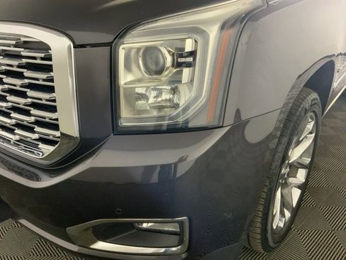 Used 2018 GMC Yukon Denali w/ Denali Ultimate Package image 13