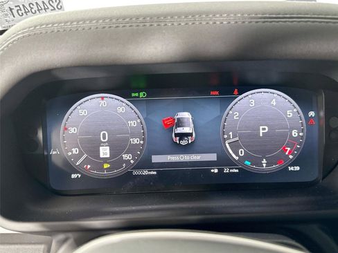 Certified 2025 Land Rover Defender 90 S AWD/4WD image 7
