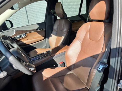 Used 2019 Volvo XC90 T6 Momentum w/ Advanced Package image 19