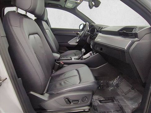 Used 2023 Audi Q3 2.0T Premium AWD/4WD image 25