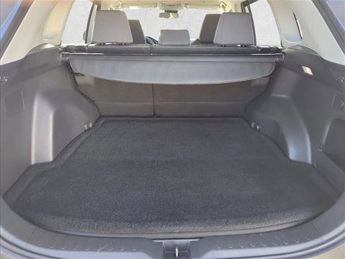 Used 2024 Toyota RAV4 XLE FWD image 5