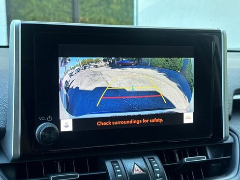 Certified 2023 Toyota RAV4 XLE Premium image 18