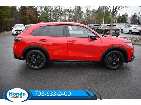 New 2026 Honda HR-V Sport image 8