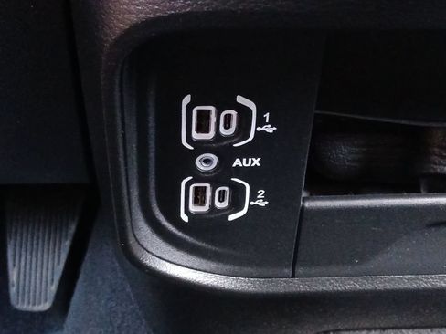 Used 2025 RAM 3500 Tradesman AWD/4WD image 6