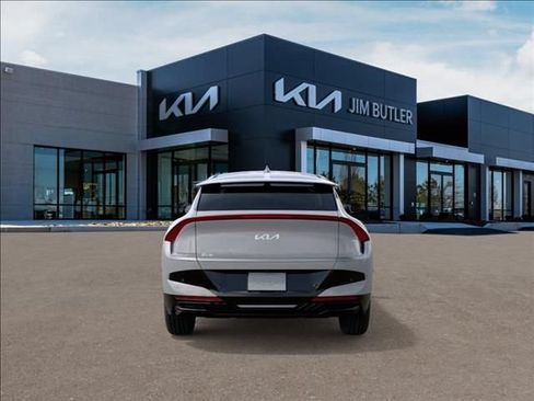 New 2026 Kia EV6 Light RWD image 5