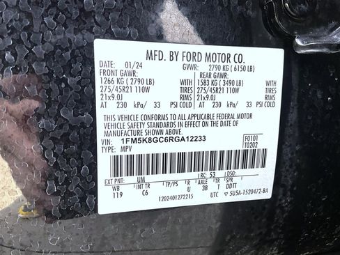 Used 2024 Ford Explorer ST w/ Equipment Group 401A image 30