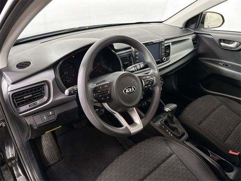 Used 2019 Kia Rio S image 17
