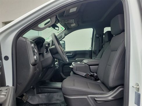 New 2024 GMC Sierra 2500 Pro image 6