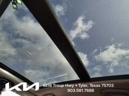 Used 2022 Hyundai Santa Fe Limited w/ Cargo Package AWD/4WD image 29