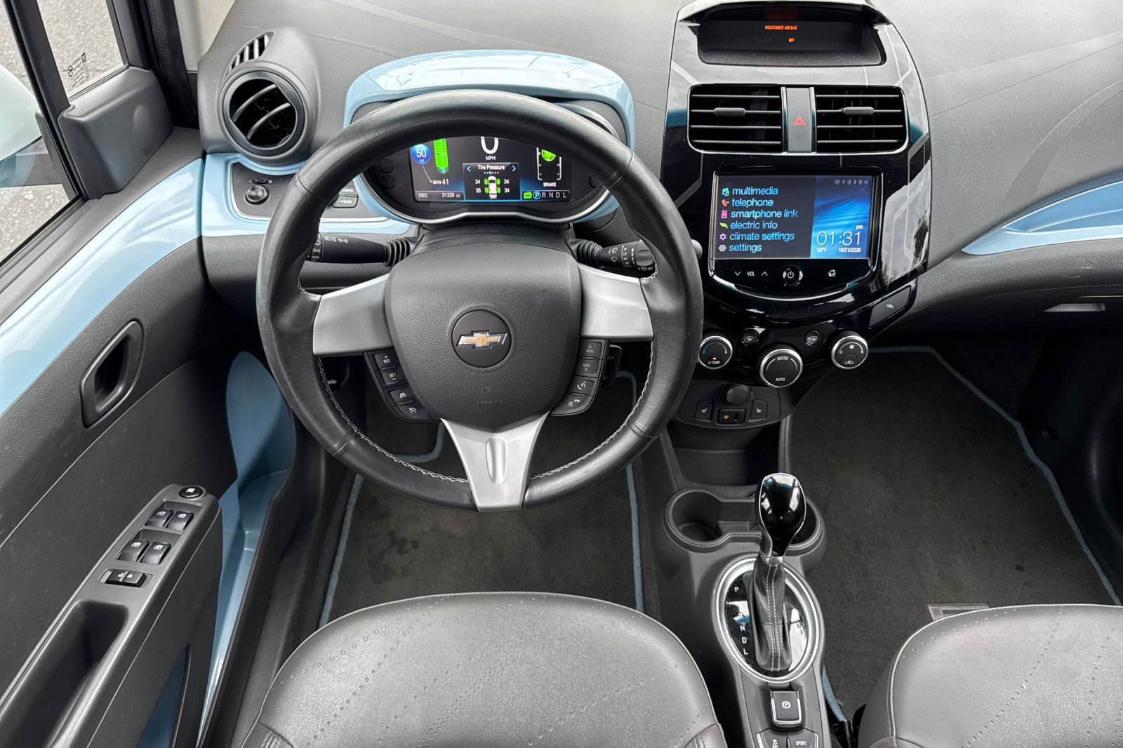 Used 2014 Chevrolet Spark LT FWD image 17