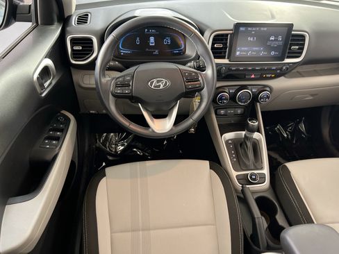 Used 2023 Hyundai Venue SEL w/ Cargo Package FWD image 21