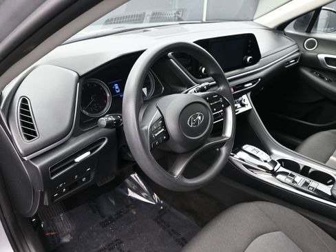 Used 2021 Hyundai Sonata SE image 9