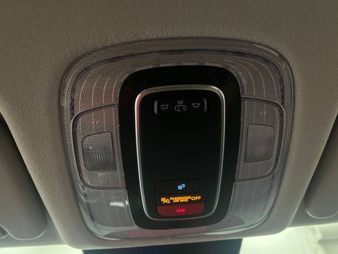 Used 2024 Hyundai Kona SEL AWD/4WD image 22