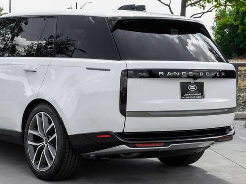 New 2027 Land Rover Range Rover SE AWD/4WD image 14