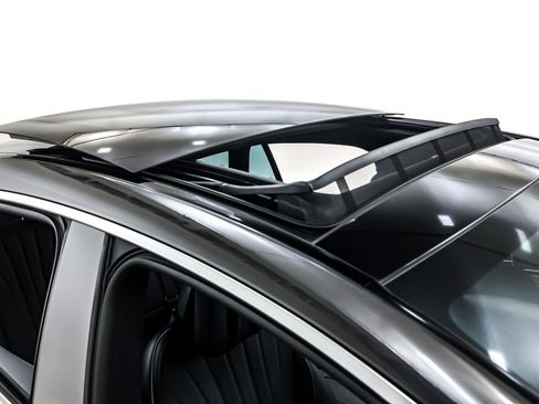 Used 2022 Mercedes-Benz EQS 450+ Sedan image 21