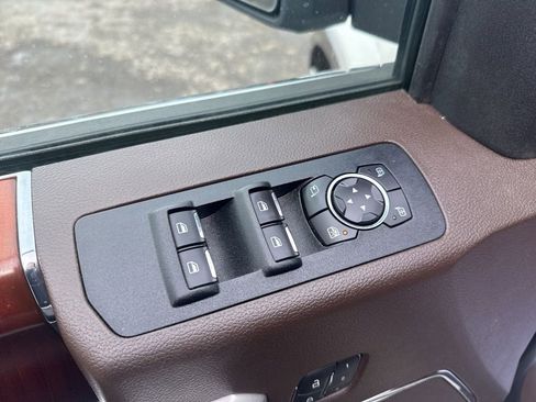 Used 2019 Ford F150 King Ranch w/ Equipment Group 601A Luxury image 15