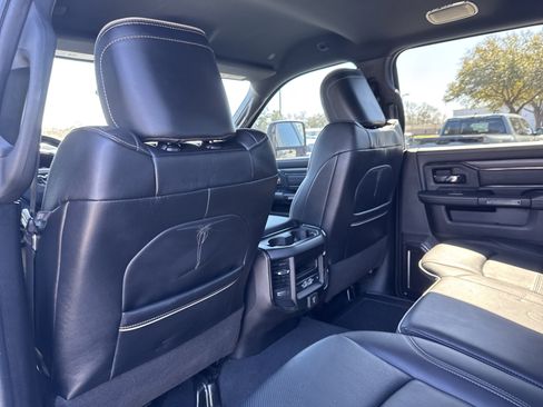 Used 2024 RAM 2500 Limited image 25