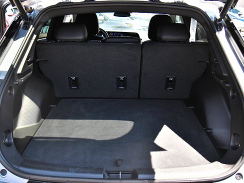 Used 2025 Chevrolet Equinox EV LT FWD image 47