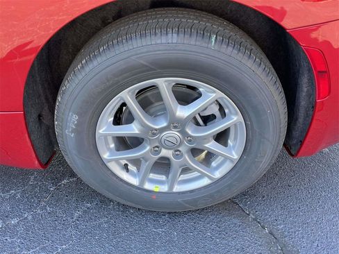 New 2026 Chrysler Pacifica Select image 38