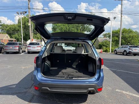 Used 2023 Subaru Forester AWD/4WD image 21