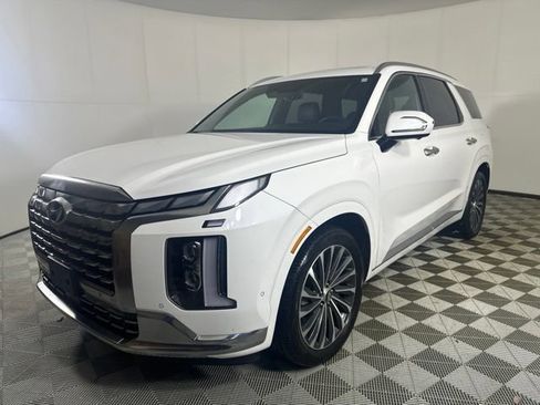 Used 2023 Hyundai Palisade Calligraphy AWD/4WD image 3