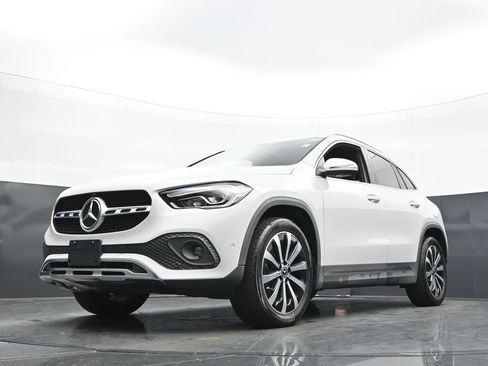 Used 2021 Mercedes-Benz GLA 250 4MATIC image 20
