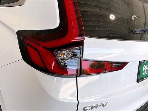 Used 2024 Honda CR-V EX image 13