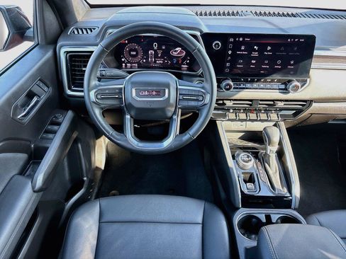 Used 2024 GMC Canyon Elevation w/ Elevation Premium Package AWD/4WD image 26