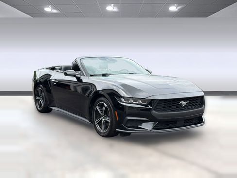 Used 2024 Ford Mustang Premium RWD image 7