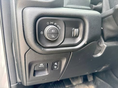 Used 2021 RAM 1500 Big Horn w/ Built-to-serve Edition AWD/4WD image 15