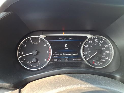 Certified 2025 Nissan Sentra SR FWD image 13