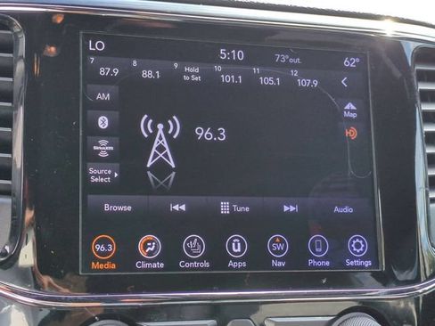 Used 2020 Jeep Grand Cherokee Altitude AWD/4WD image 23