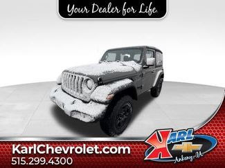 Used 2022 Jeep Wrangler Sport video 1