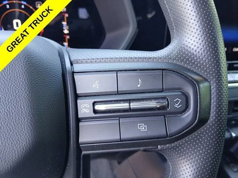 Used 2023 Chevrolet Colorado W/T w/ WT Convenience Package II RWD image 27