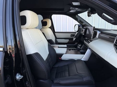 Used 2023 Toyota Sequoia Capstone image 31